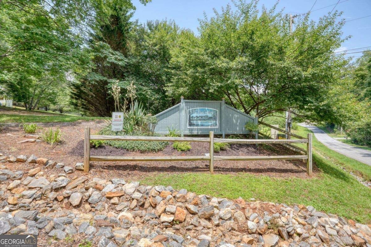 2087 Woodlake Lane Young Harris - 55