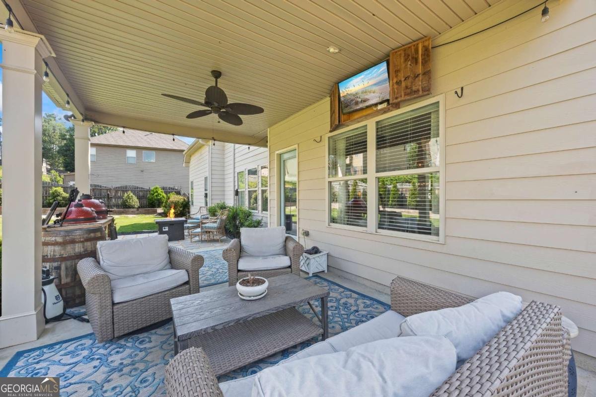 3952 Dragon Fly Lane Loganville - 39