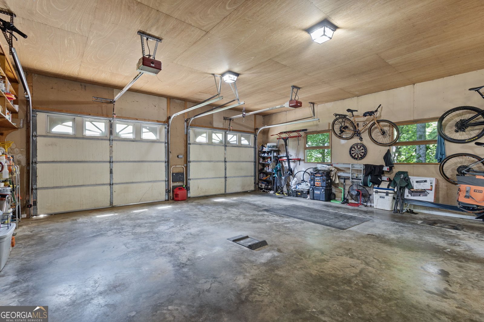 1615 East Vineyard Rd Hayesville - 46