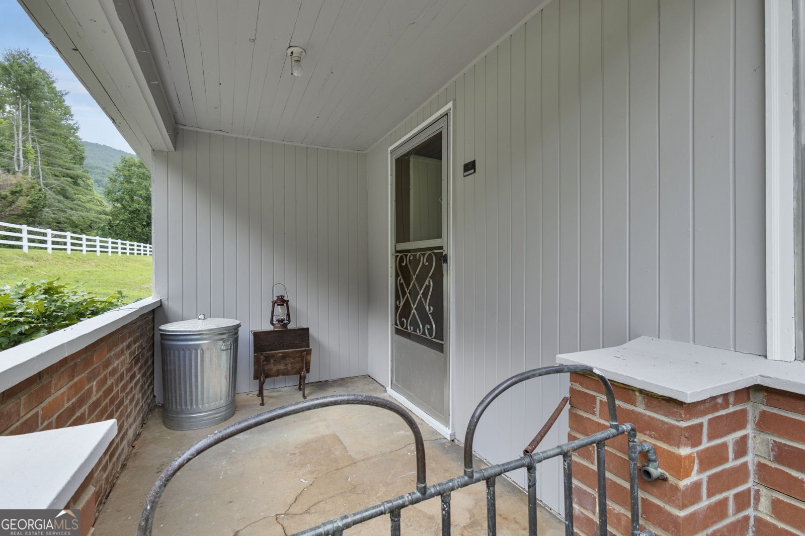 1615 East Vineyard Rd Hayesville - 53