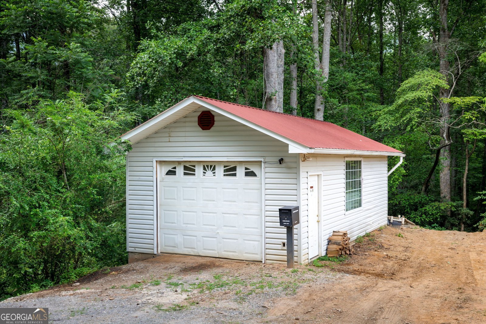 1615 East Vineyard Rd Hayesville - 63