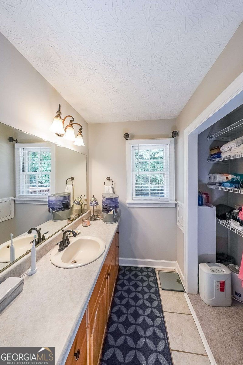 269 POWDER MILL Drive Dallas - 21