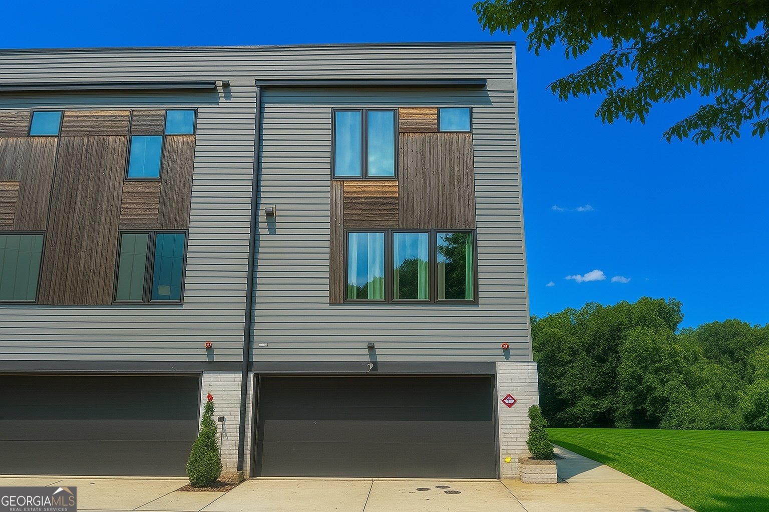 2424 Memorial Drive Drive Atlanta - 2