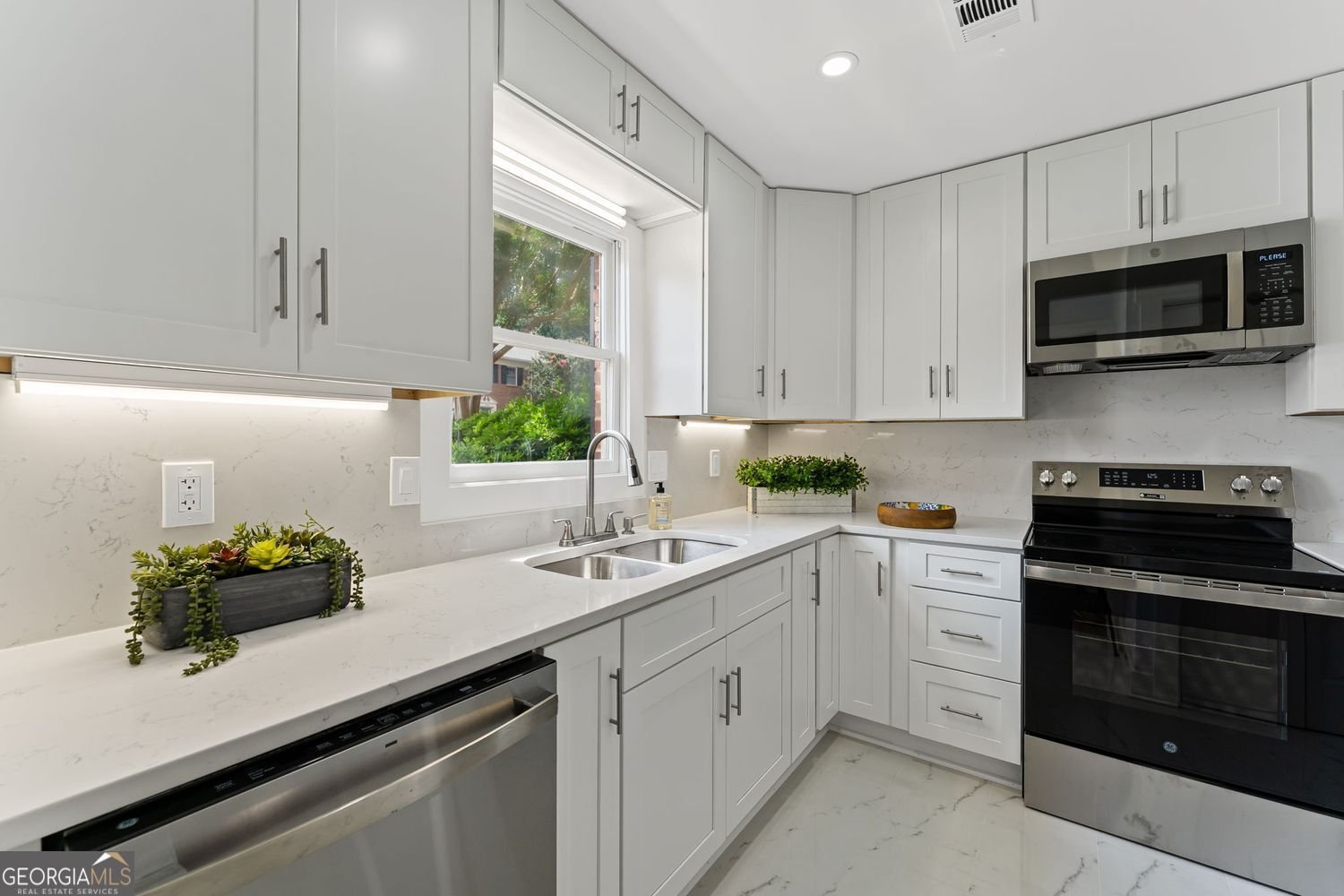 2886 Webb Bridge Road Alpharetta - 4