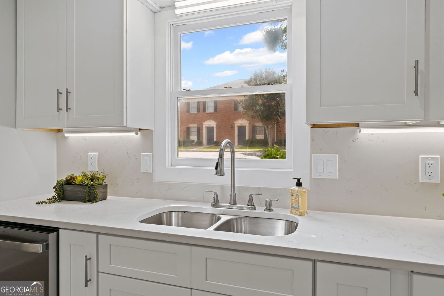 2886 Webb Bridge Road Alpharetta - 6