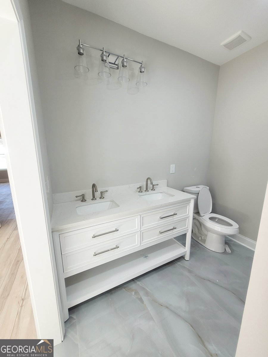 7241 GRAYSON Drive Riverdale - 12