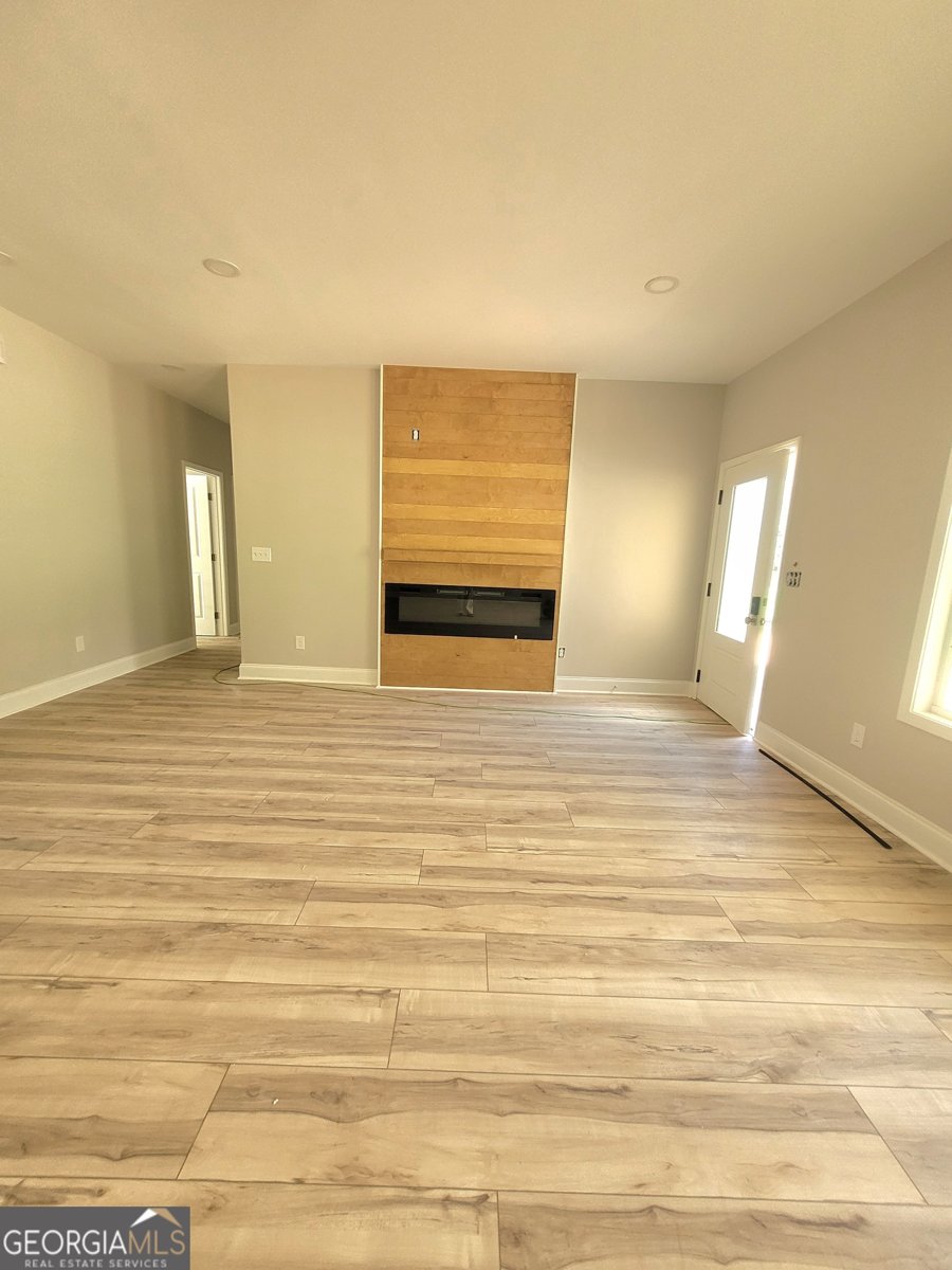 7241 GRAYSON Drive Riverdale - 3
