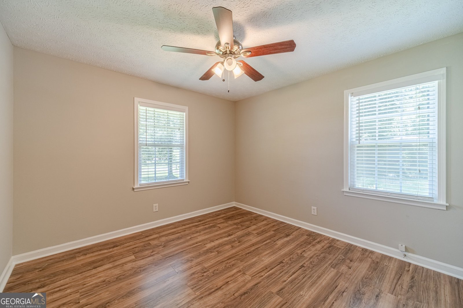 140 Wright Street Winder - 15