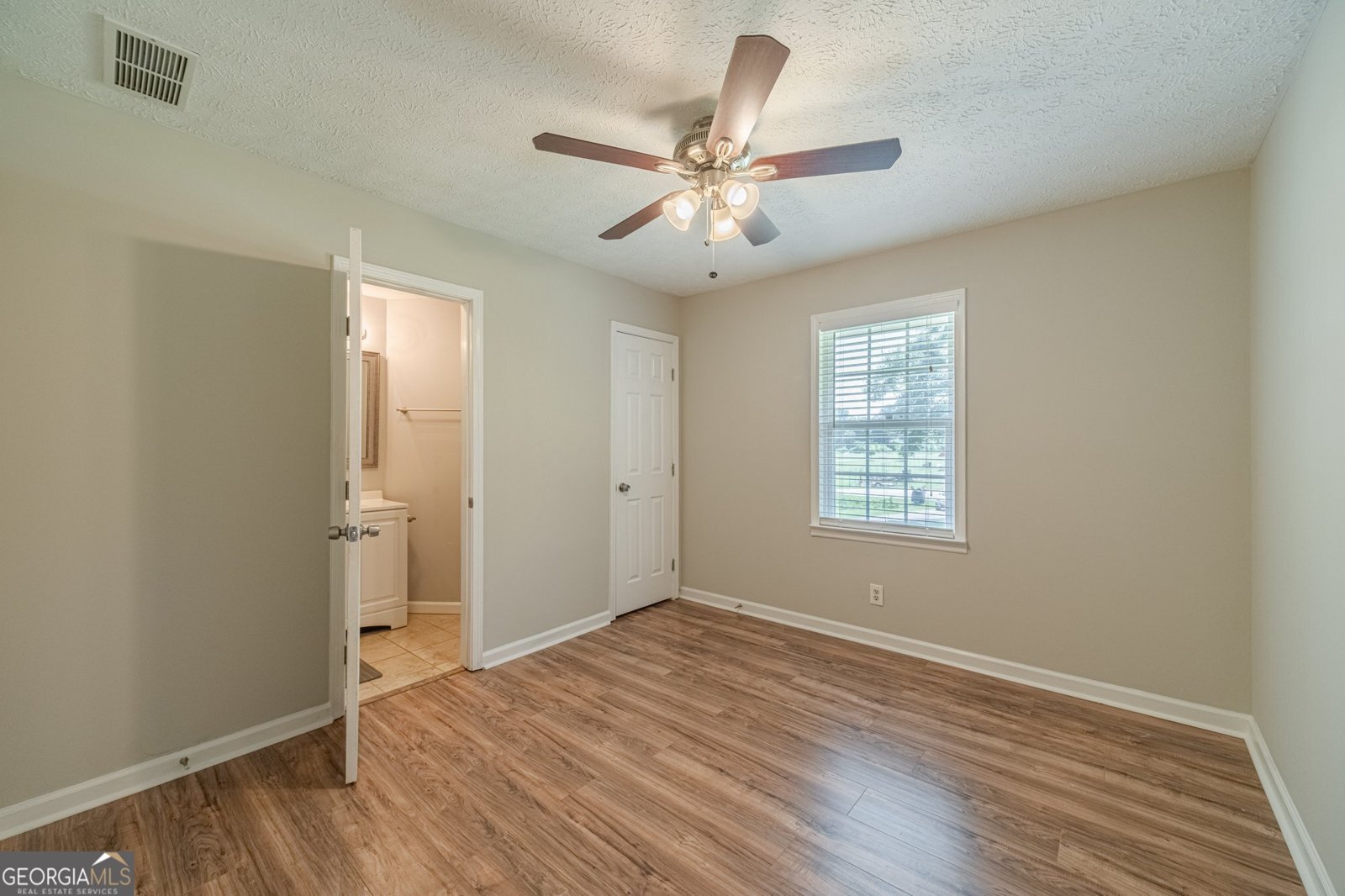140 Wright Street Winder - 20