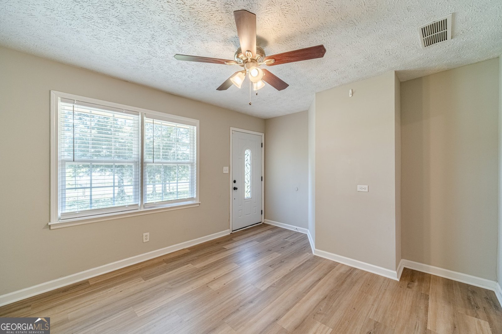 140 Wright Street Winder - 5