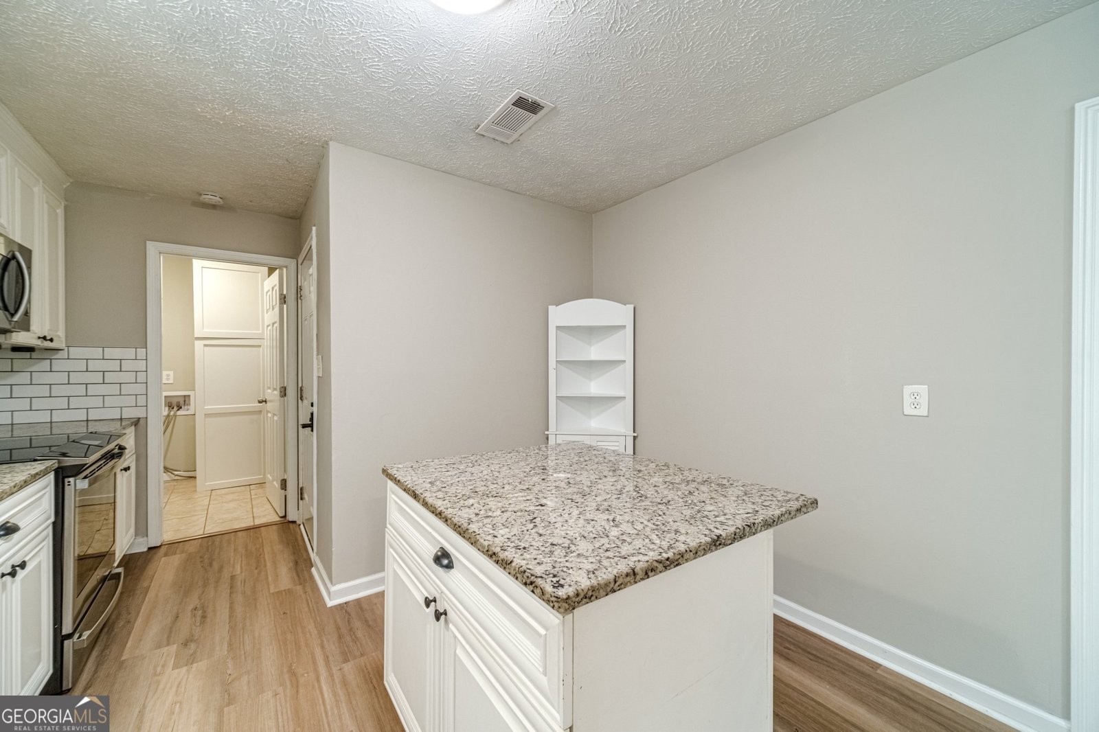 140 Wright Street Winder - 9