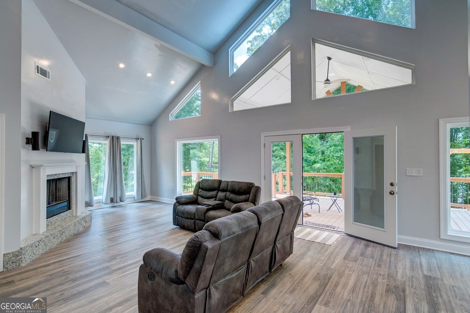 1010 Lakeland Drive Toccoa - 24