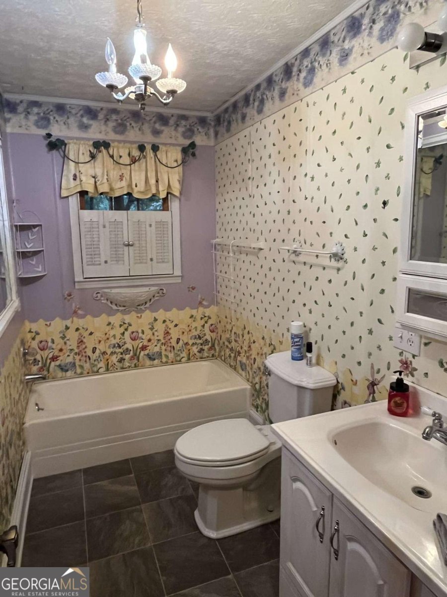157 Deavours Lane Cleveland - 12