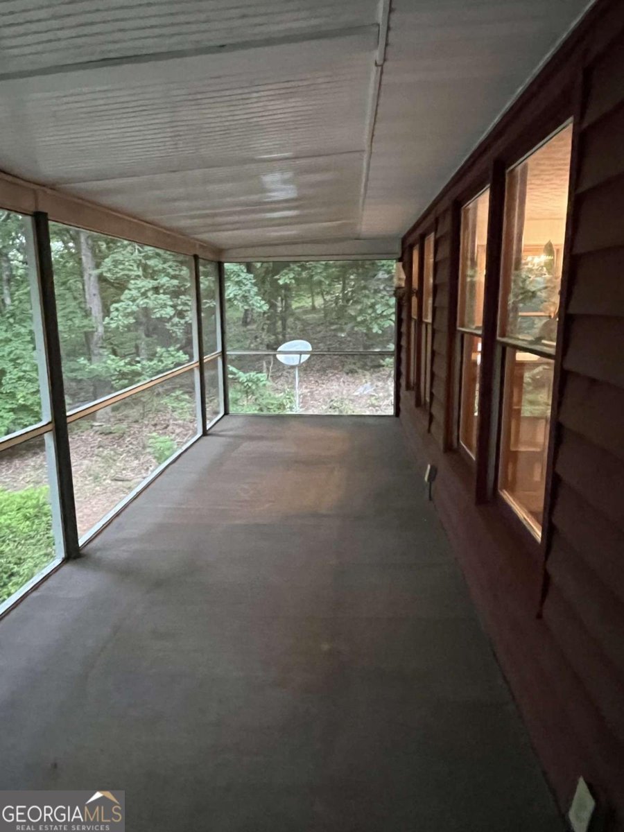 157 Deavours Lane Cleveland - 13