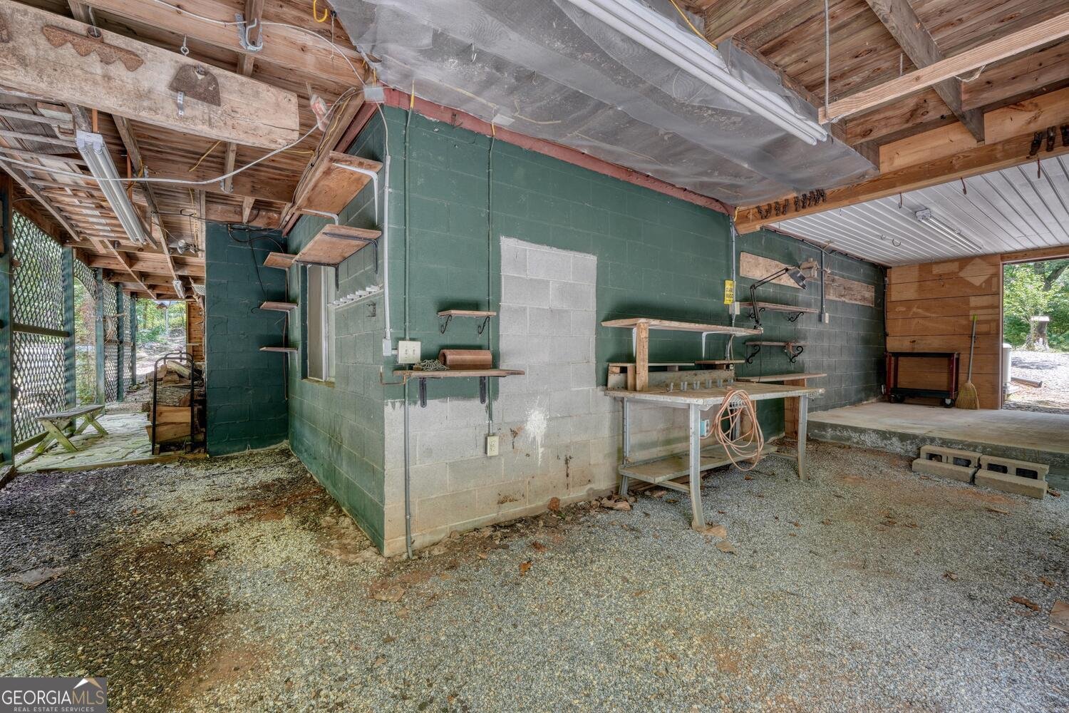 157 Deavours Lane Cleveland - 49