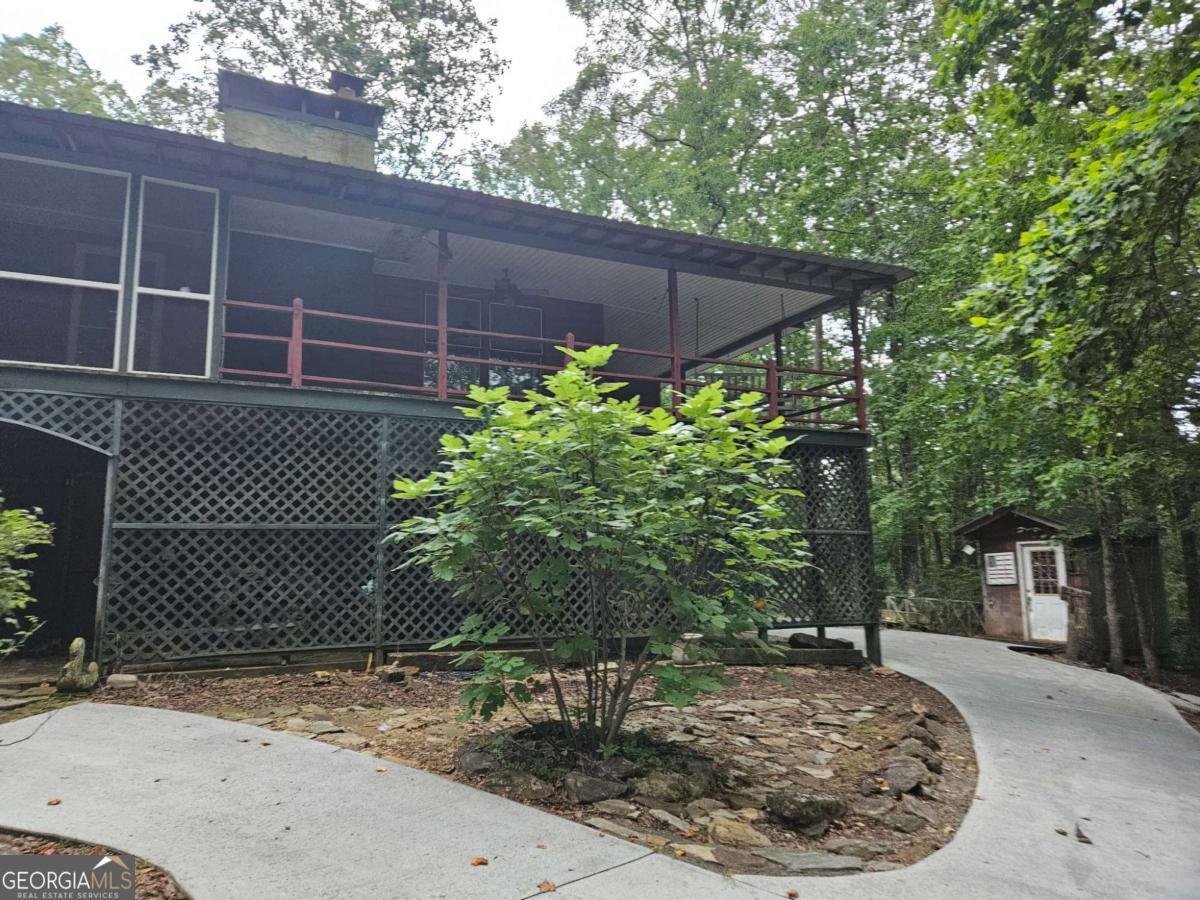 157 Deavours Lane Cleveland - 6