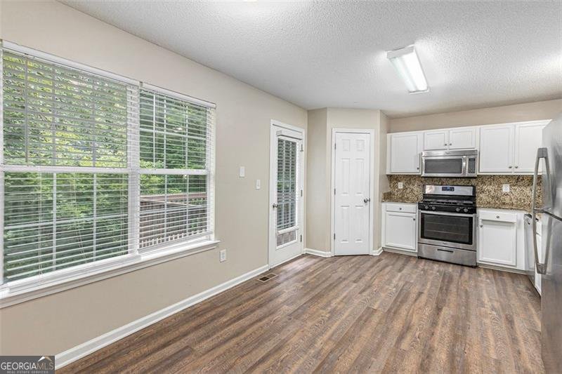 7420 BRISTOL Douglasville - 12