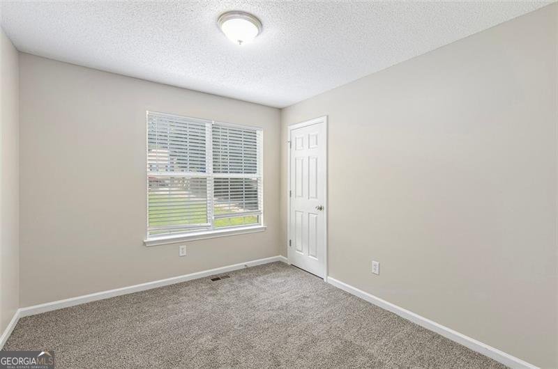 7420 BRISTOL Douglasville - 7