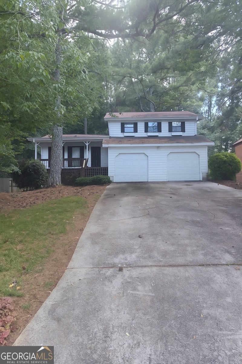 2857 Mountbery Drive Snellville - 1