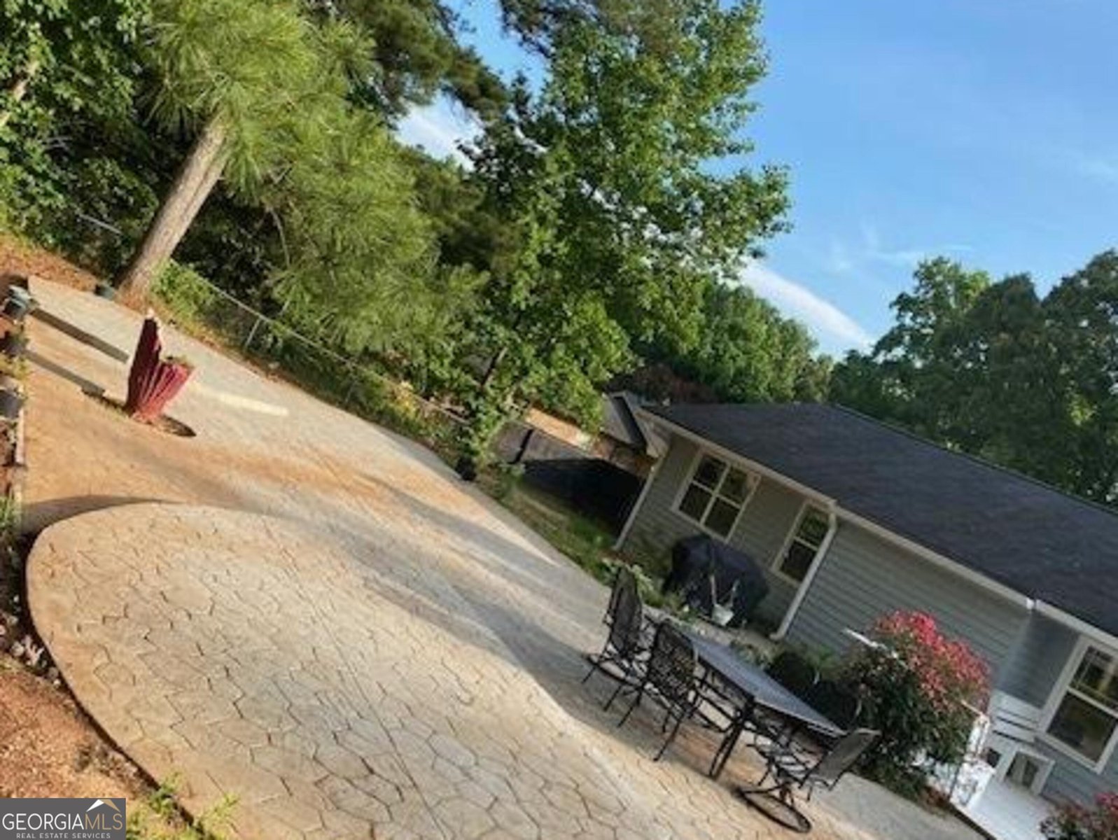 284 Regal Drive Lawrenceville - 14