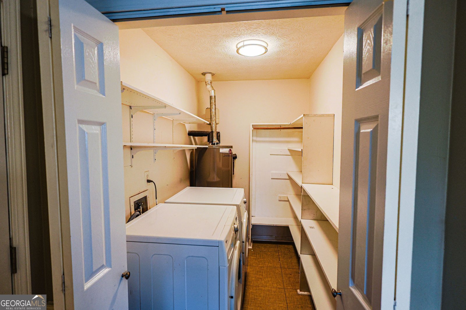 284 Regal Drive Lawrenceville - 50