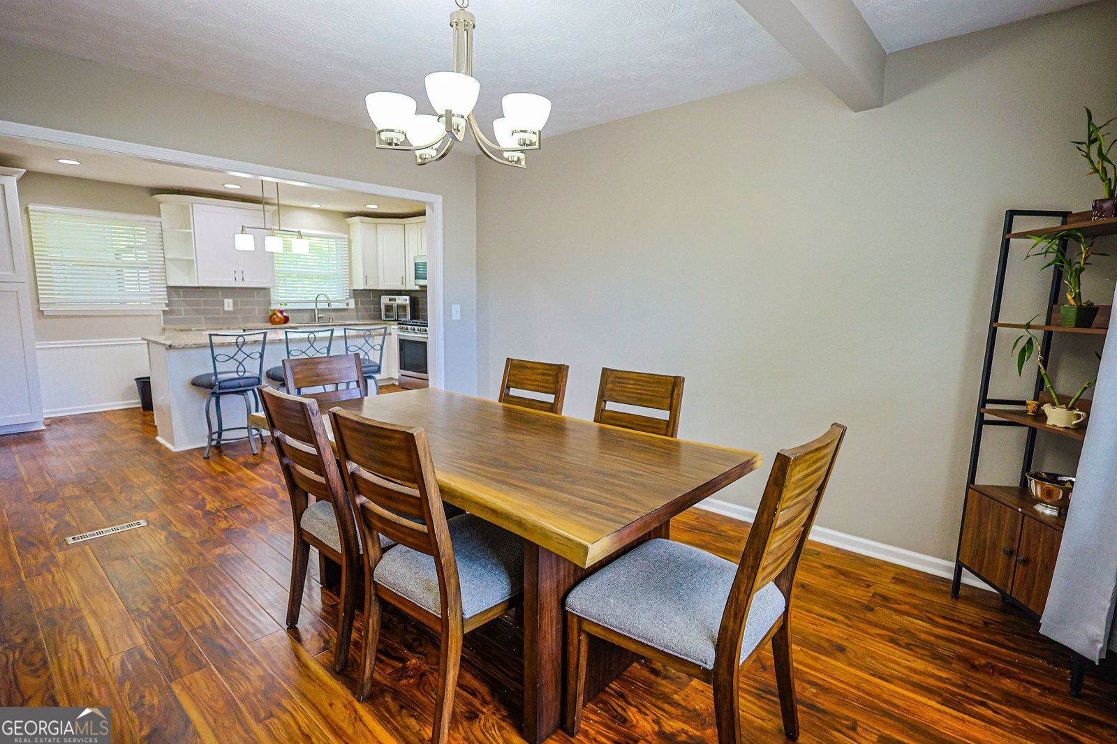 284 Regal Drive Lawrenceville - 53