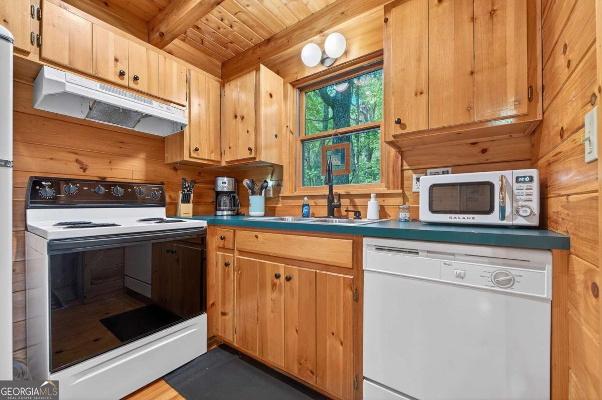 305 Kimbolton Drive Morganton - 11