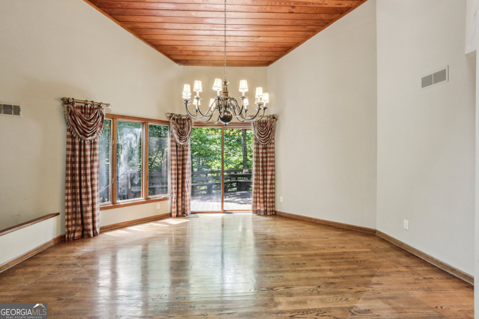 562 Pine Valley Road Marietta - 5