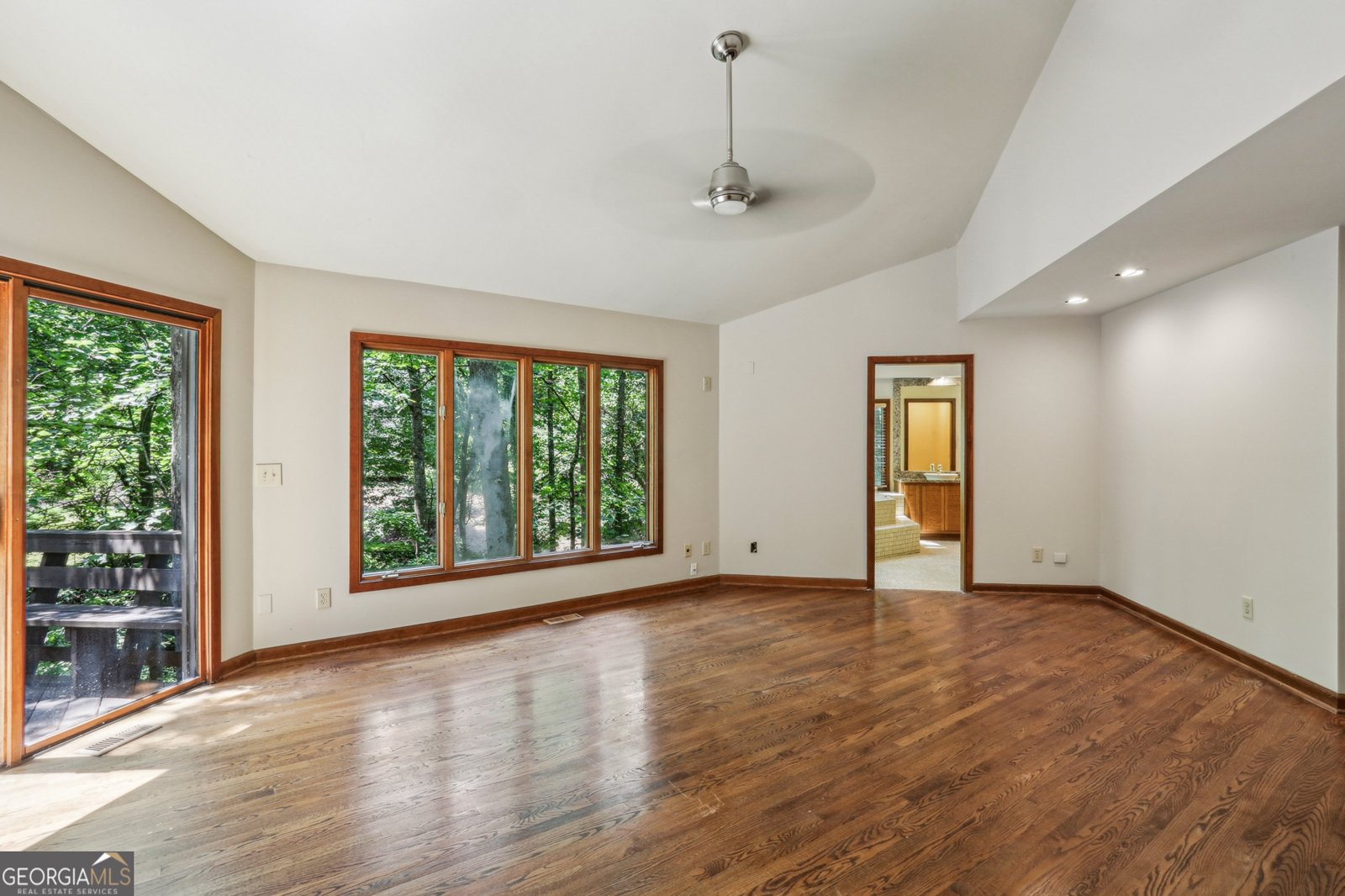 562 Pine Valley Road Marietta - 9