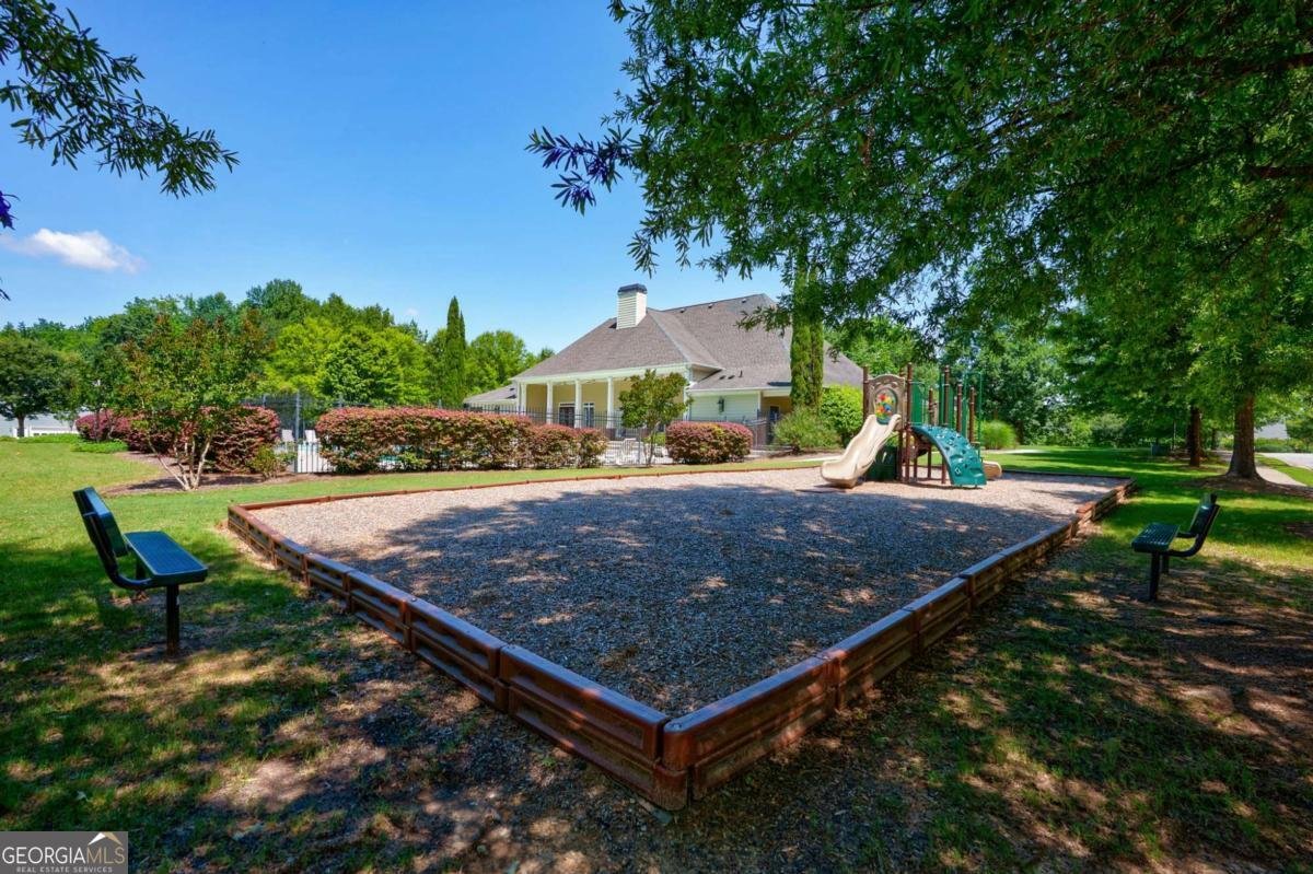 1640 Madison Court Bogart - 10
