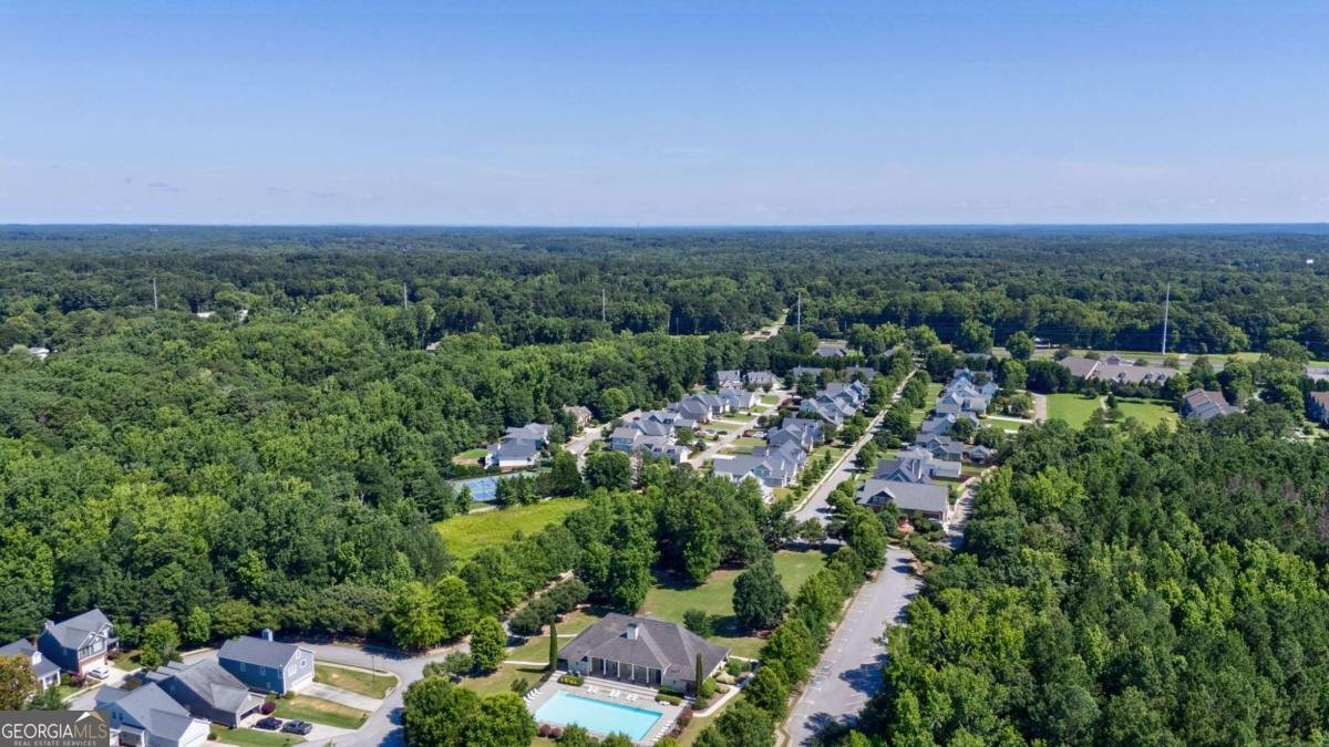 1640 Madison Court Bogart - 14