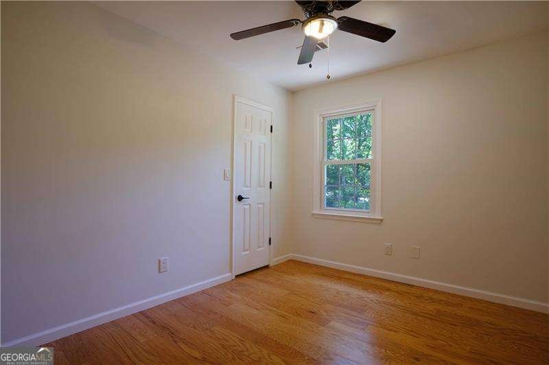 260 LAKEMONT Drive Roswell - 16