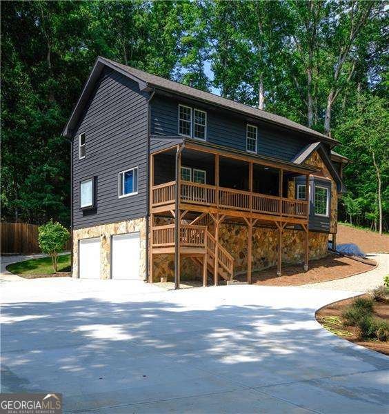 260 LAKEMONT Drive Roswell - 46