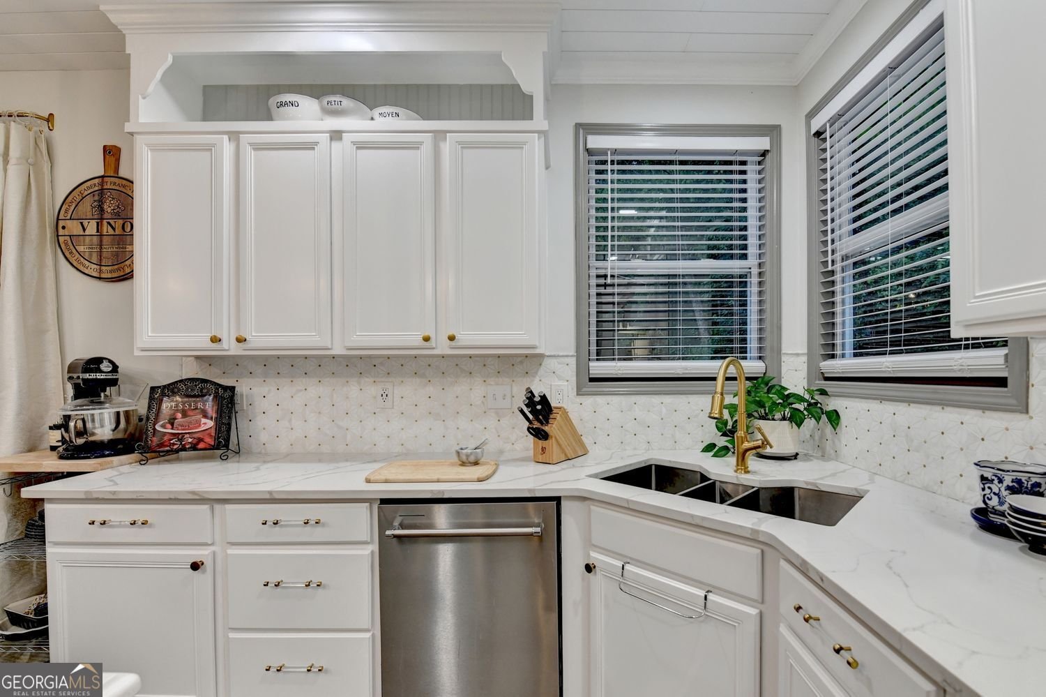 127 Bradshaw Park Drive Woodstock - 16