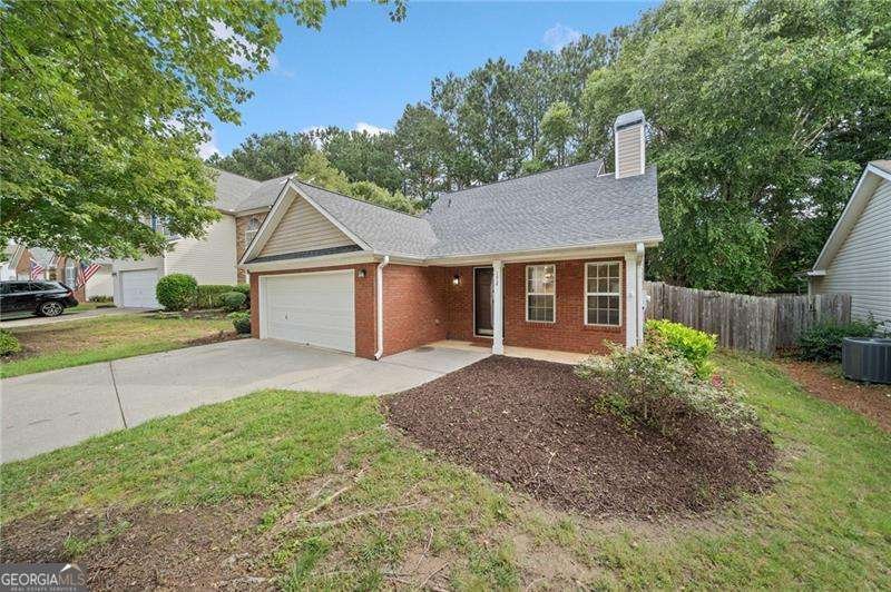 172 Stoneforest Drive Woodstock - 1