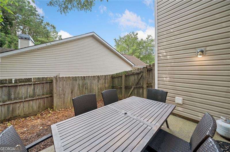 172 Stoneforest Drive Woodstock - 24