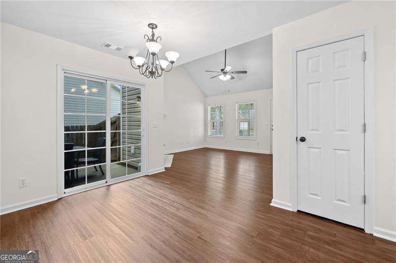 172 Stoneforest Drive Woodstock - 9