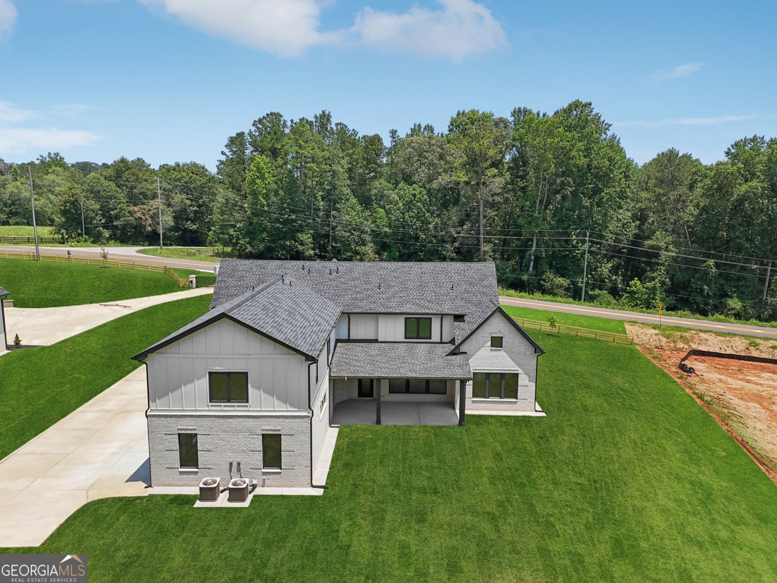 5634 UNION CHURCH Road Braselton - 24