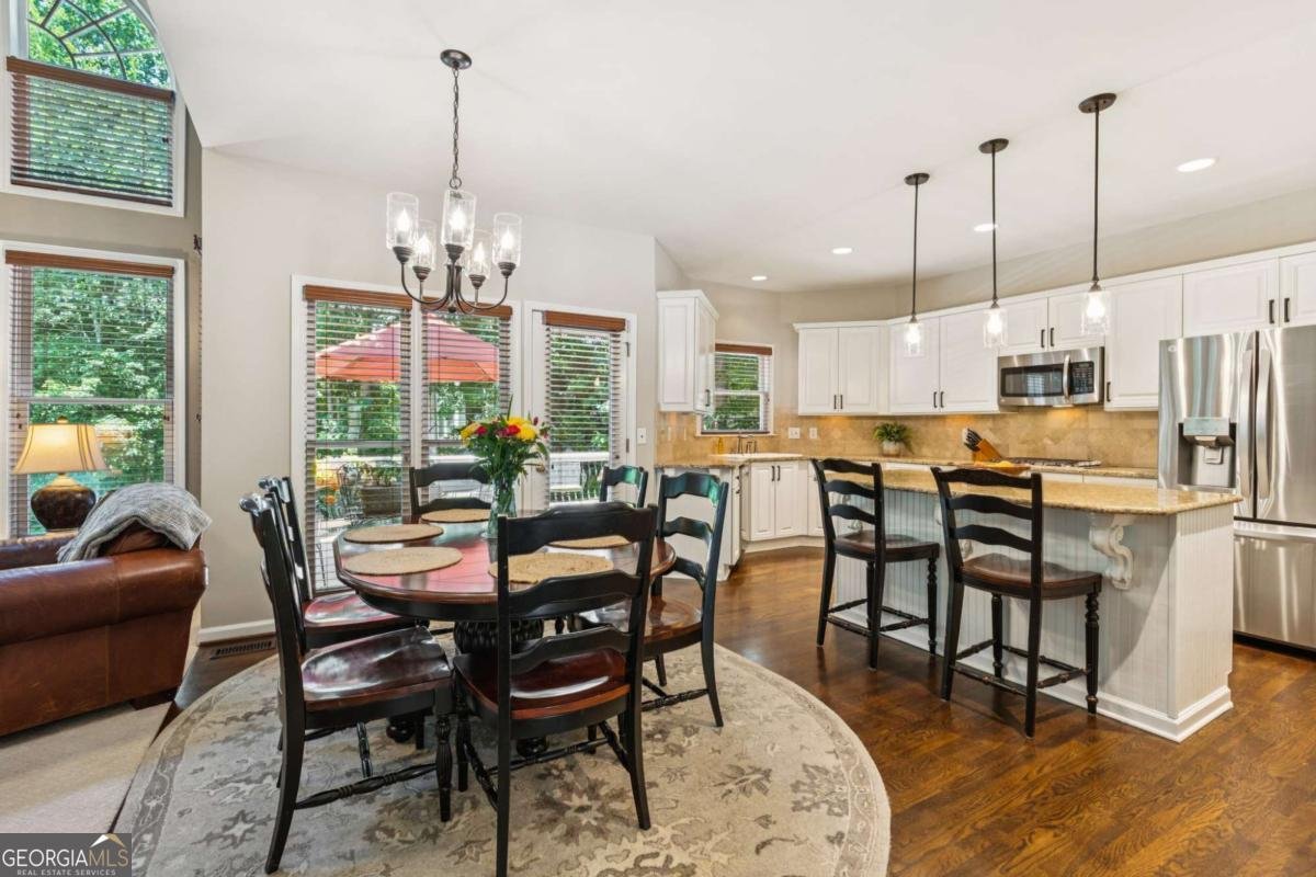 1031 Lansmoore Way Suwanee - 16