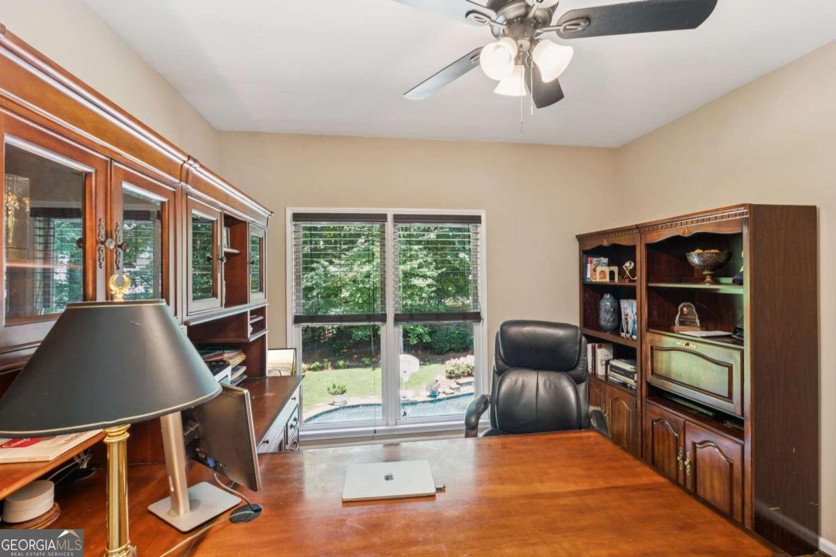 1031 Lansmoore Way Suwanee - 19