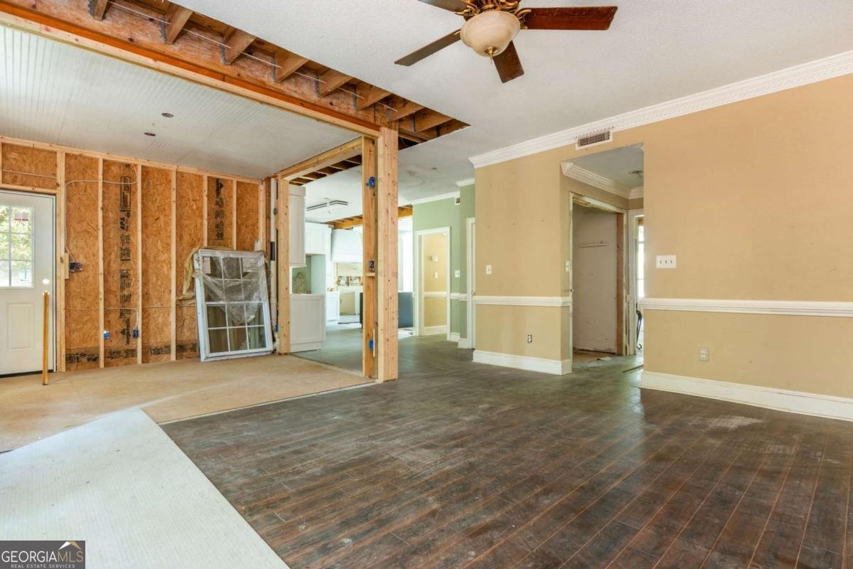 5271 OGLETHORPE Court Powder Springs - 1