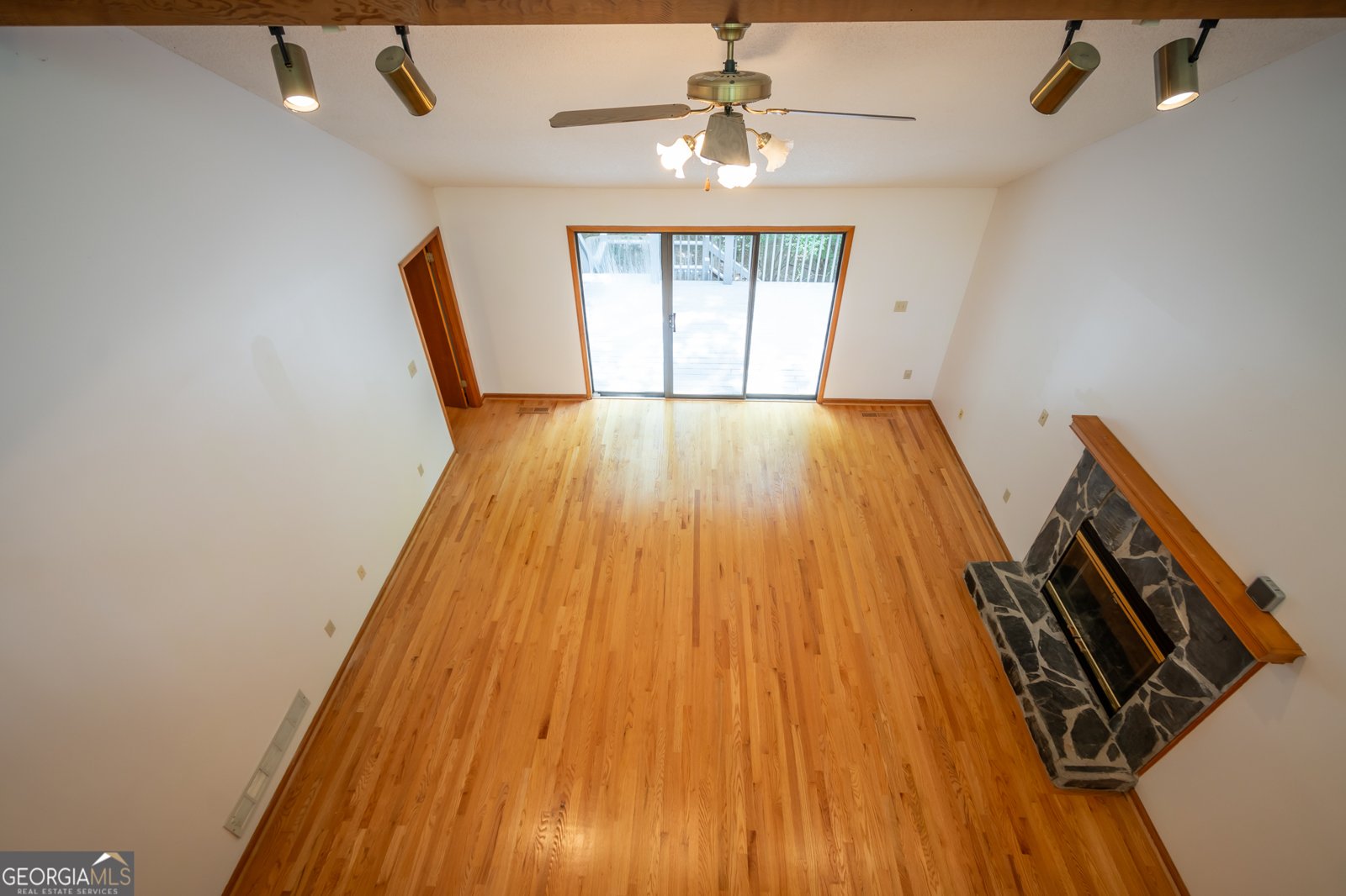 102 Chickadee Court Athens - 40