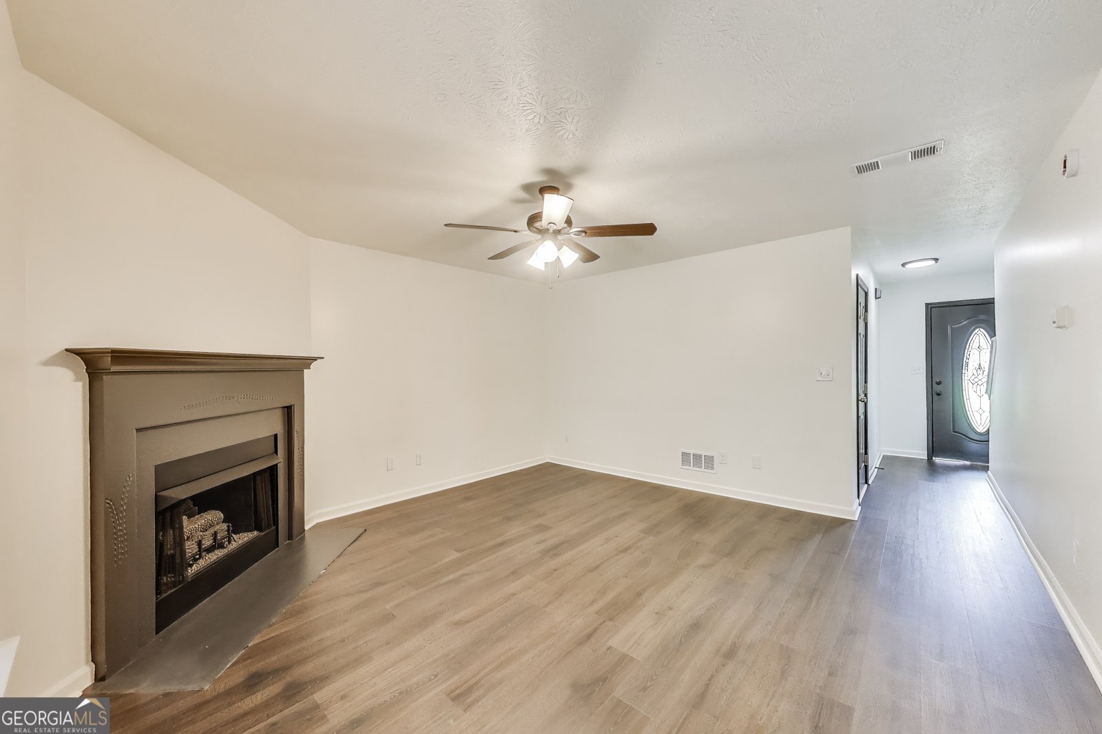 131 Turning Point Stockbridge - 5