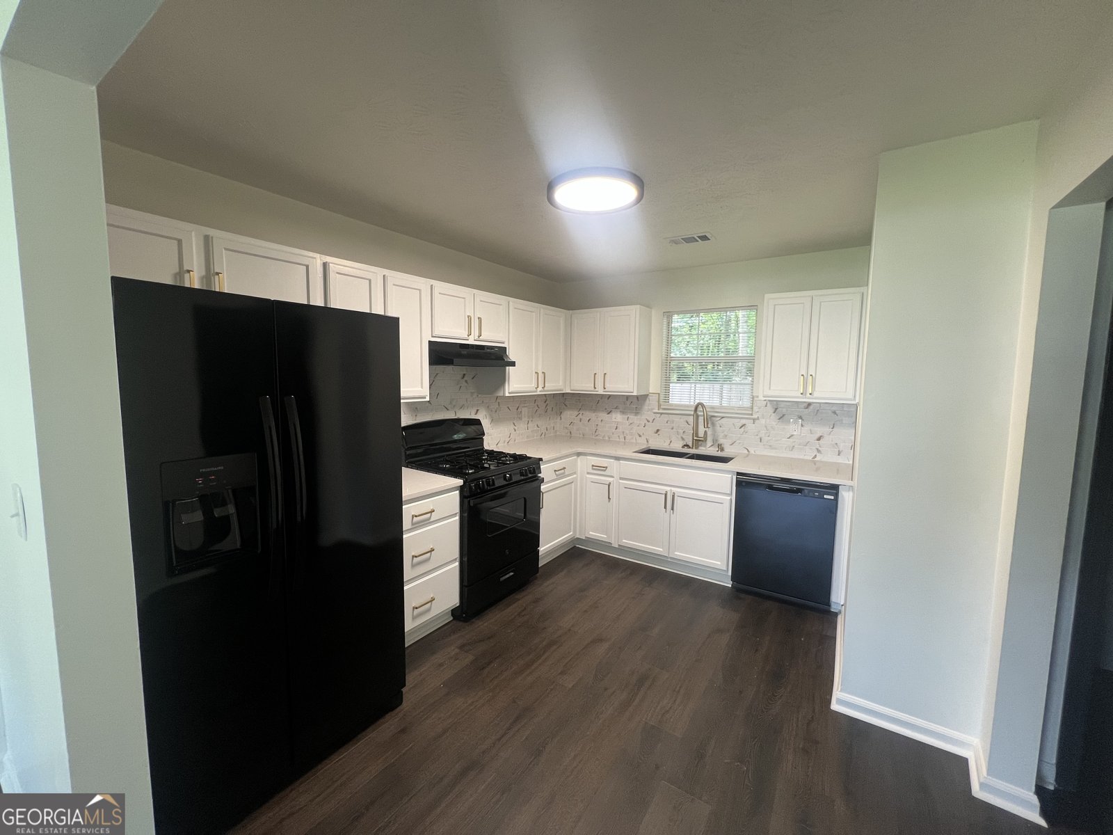 131 Turning Point Stockbridge - 8