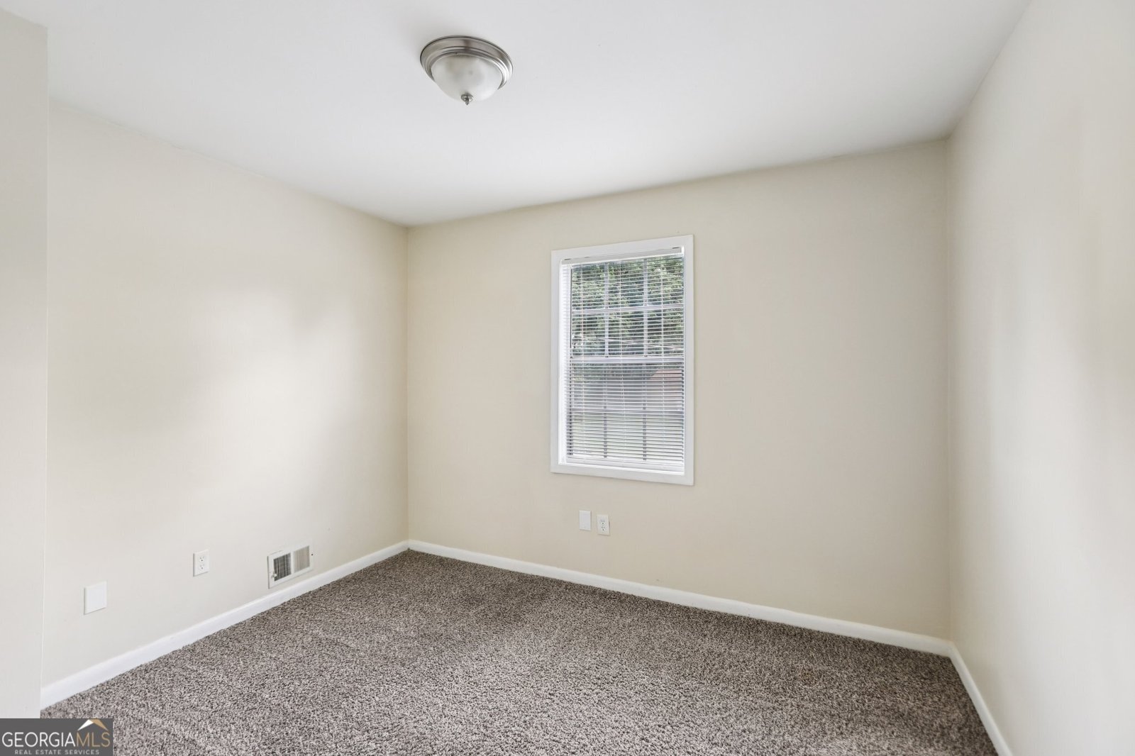 1517 Indian Forest Trail Stone Mountain - 16