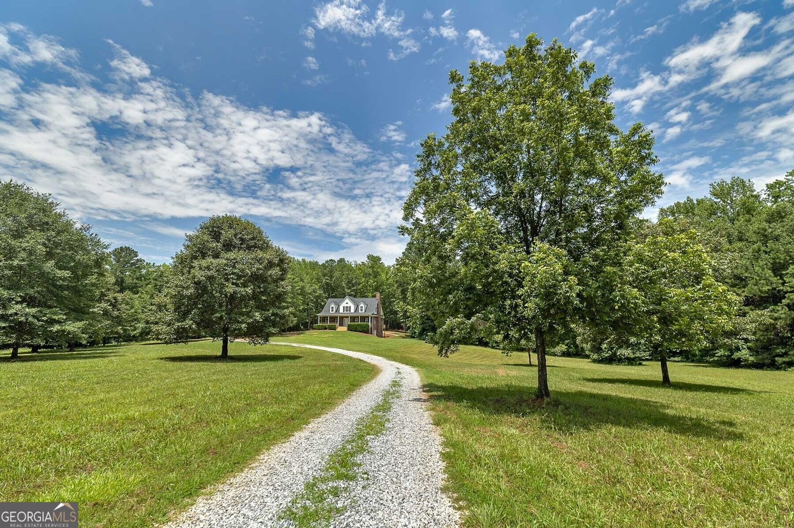 949 Amelia Road Locust Grove - 37