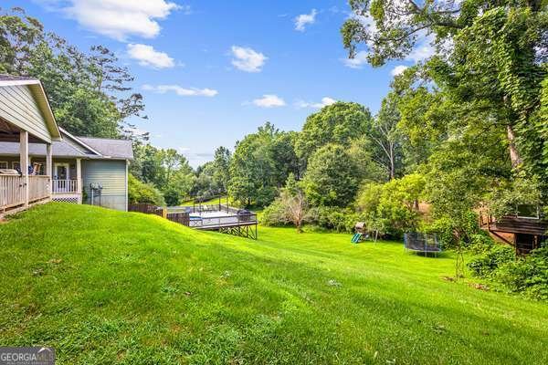 245 Cook Street Alto - 32