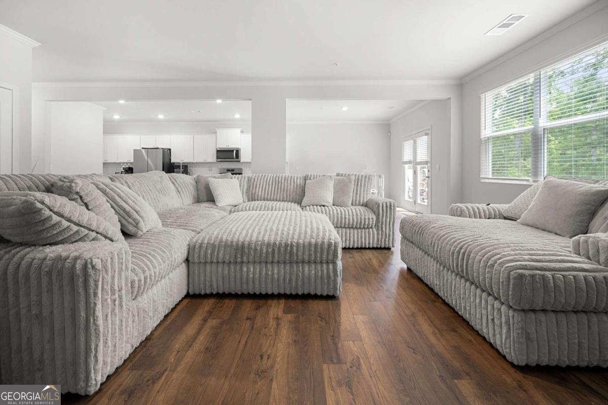 865 Athena Bend Fairburn - 9