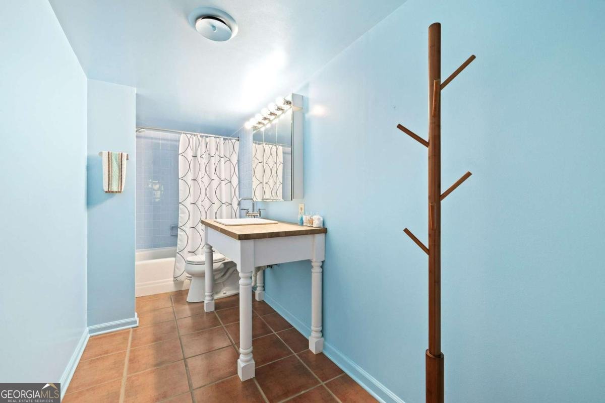 2658 Briarlake Road Atlanta - 26