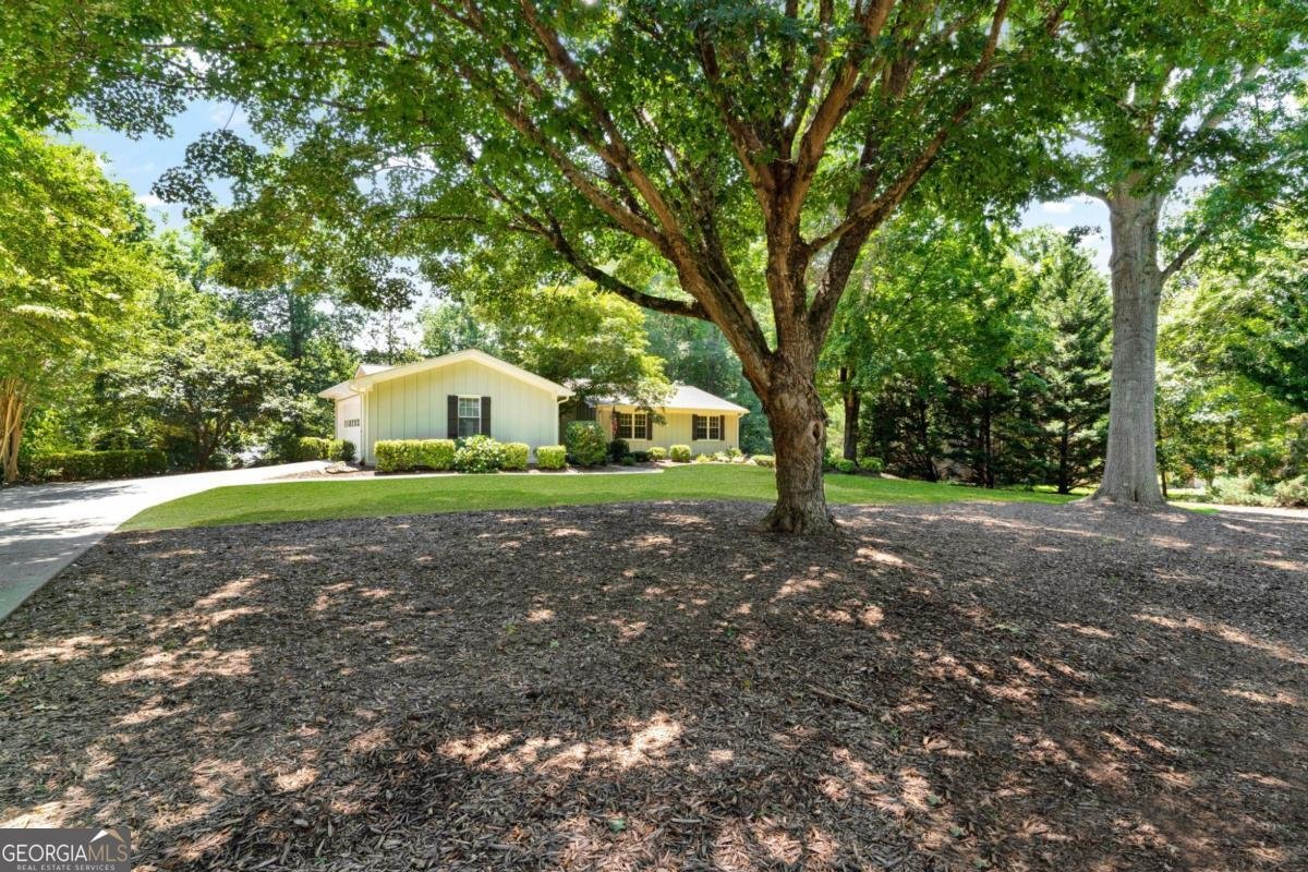 230 Thistlewood Lane Roswell - 48